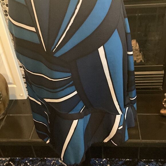 Lole bathing suit material dress, size medium, excellent used condition - Picture 2 of 12